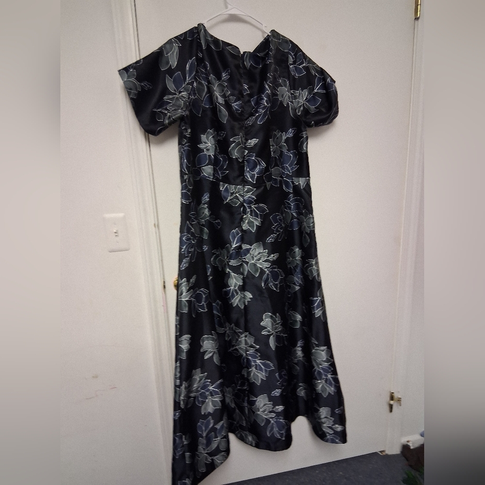 Floral Black, Gray Maxi Dress